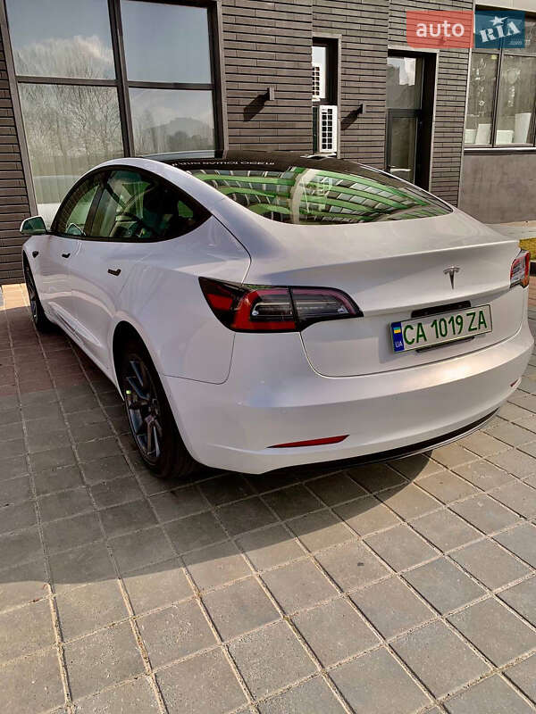 Седан Tesla Model 3 2022 в Черкассах фото 6 Седан Tesla Model 3 2022 в Черкассах