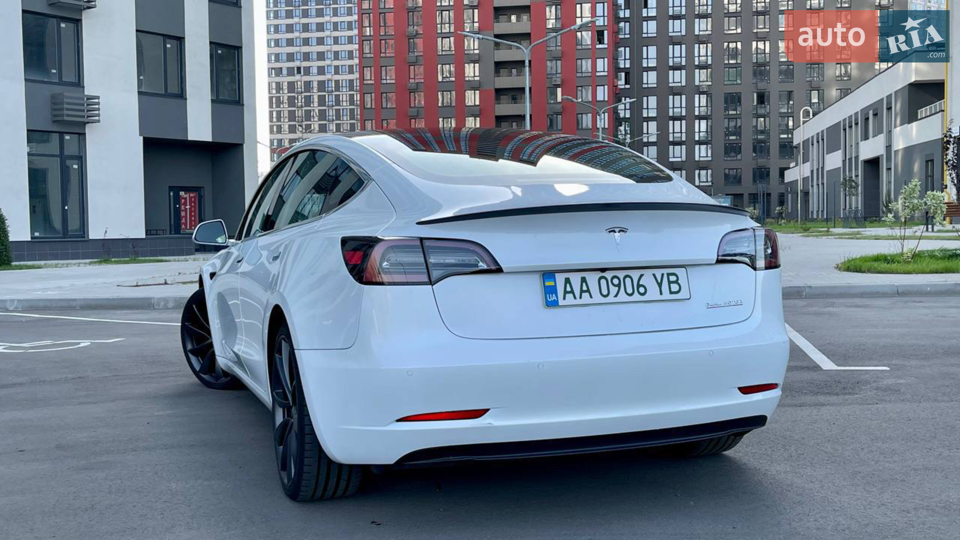2020 Tesla Model 3 - мініатюра 24