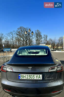 Седан Tesla Model 3 2019 в Одессе