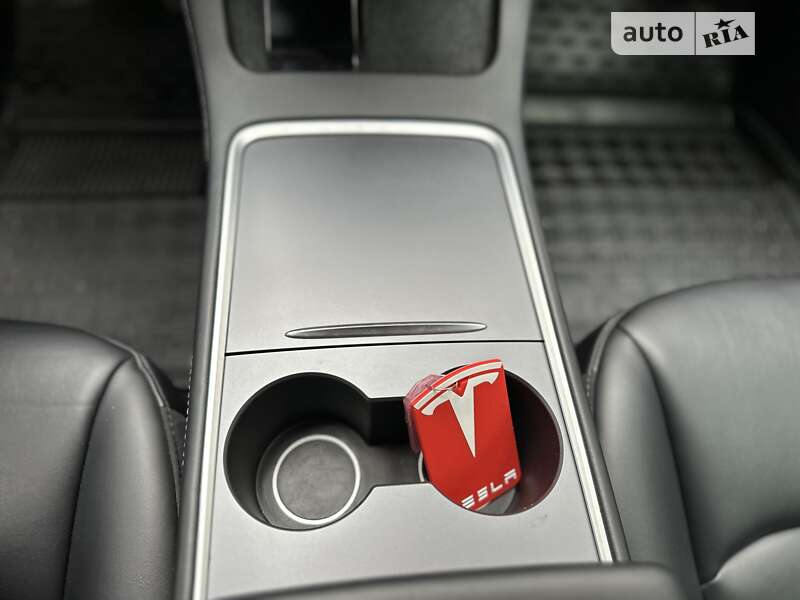 Седан Tesla Model 3 2022 в Збараже фото 65 Седан Tesla Model 3 2022 в Збараже