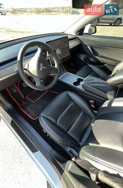 Седан Tesla Model 3 2020 в Харькове