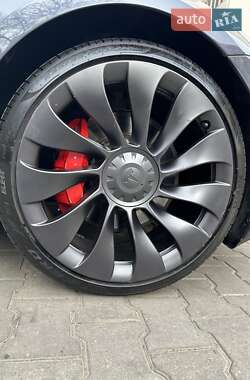 Седан Tesla Model 3 2021 в Одессе