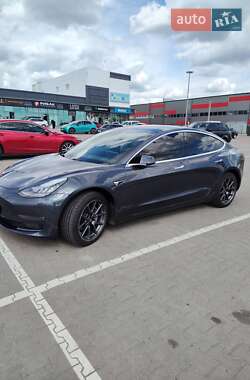 Седан Tesla Model 3 2019 в Києві фото 16 Седан Tesla Model 3 2019 в Києві