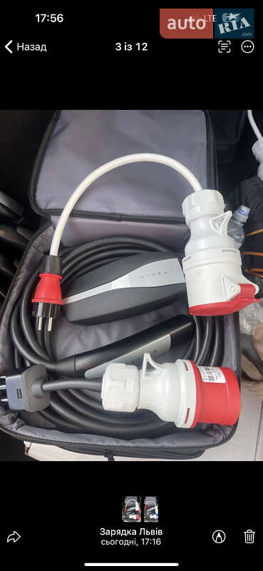 Седан Tesla Model 3 2018 в Черновцах