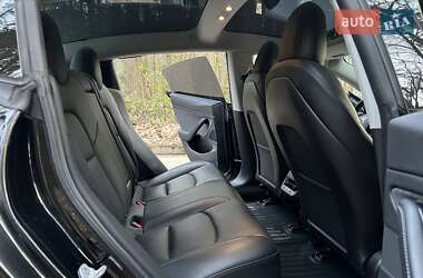 Седан Tesla Model 3 2019 в Львові фото 25 Седан Tesla Model 3 2019 в Львові