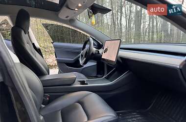Седан Tesla Model 3 2019 в Львові фото 28 Седан Tesla Model 3 2019 в Львові