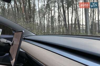 Седан Tesla Model 3 2019 в Львові фото 33 Седан Tesla Model 3 2019 в Львові