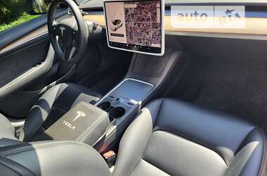 Седан Tesla Model 3 2022 в Полтаве