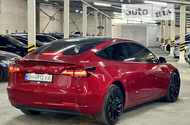Седан Tesla Model 3 2021 в Одесі