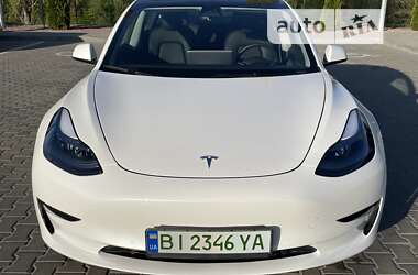 Седан Tesla Model 3 2021 в Кременчуці