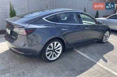 Седан Tesla Model 3 2019 в Харкові