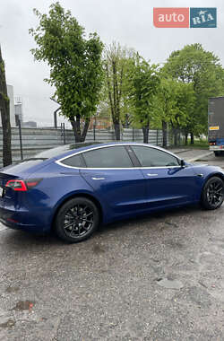 Седан Tesla Model 3 2020 в Білій Церкві