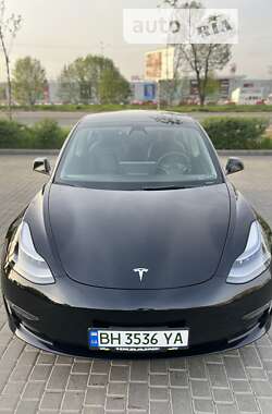 Седан Tesla Model 3 2021 в Одесі