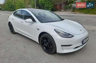 Седан Tesla Model 3 2018 в Запорожье
