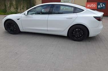 Седан Tesla Model 3 2018 в Запорожье