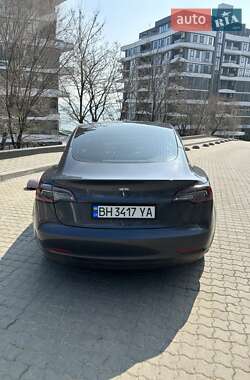 Седан Tesla Model 3 2018 в Одессе