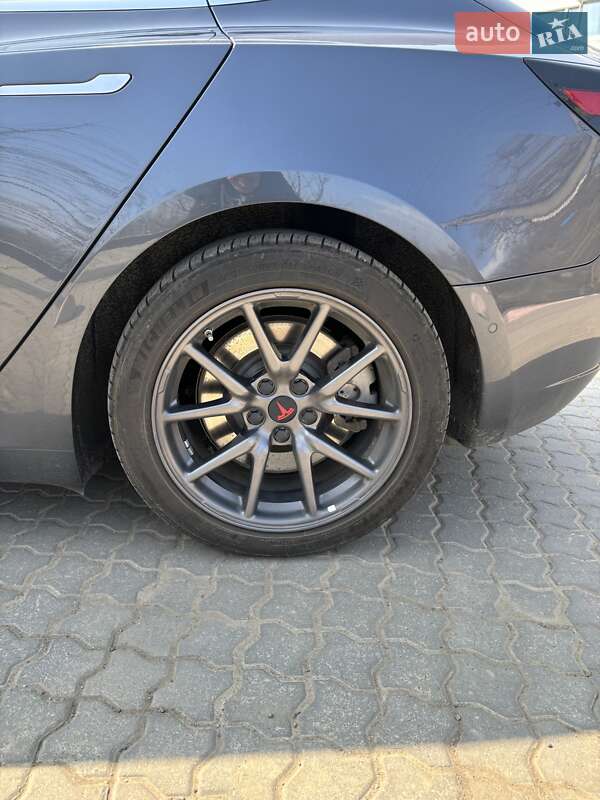 Седан Tesla Model 3 2018 в Одессе фото 6 Седан Tesla Model 3 2018 в Одессе