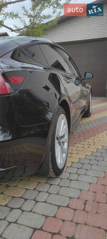 Седан Tesla Model 3 2021 в Вінниці фото 20 Седан Tesla Model 3 2021 в Вінниці