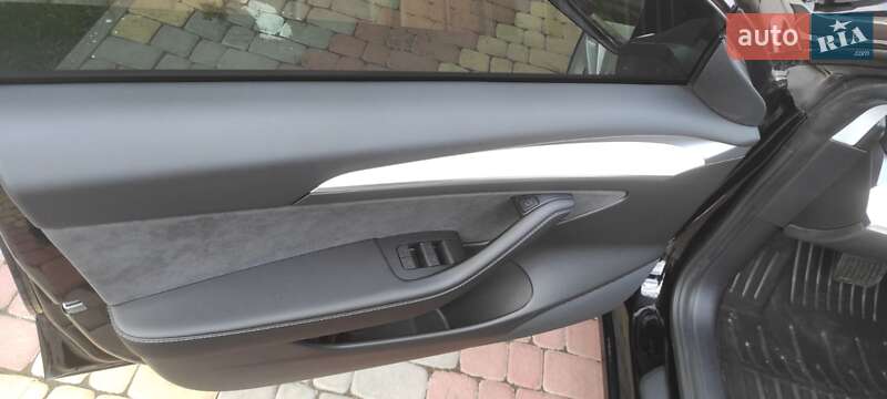 Седан Tesla Model 3 2021 в Вінниці фото 35 Седан Tesla Model 3 2021 в Вінниці