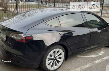 Седан Tesla Model 3 2022 в Чернігові