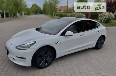 Седан Tesla Model 3 2019 в Одесі