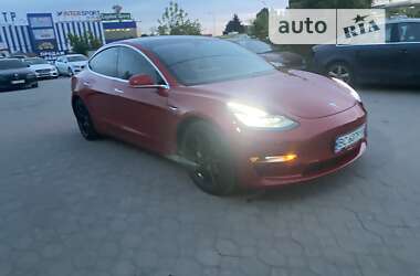 Седан Tesla Model 3 2020 в Львові