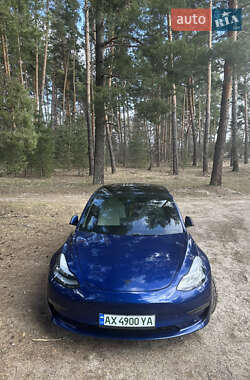Седан Tesla Model 3 2020 в Киеве