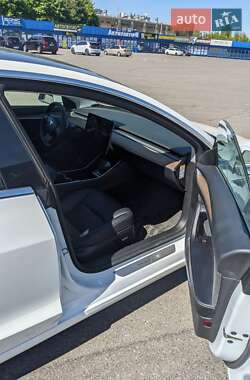 Седан Tesla Model 3 2019 в Киеве