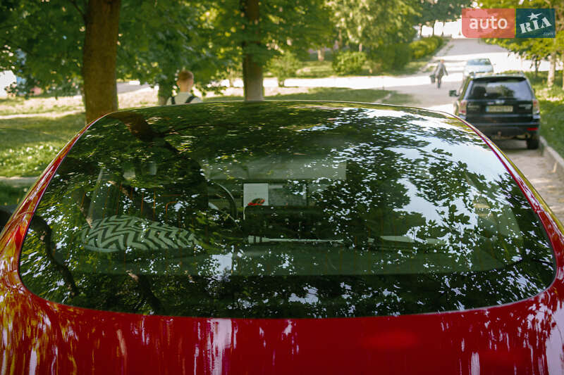 Седан Tesla Model 3 2018 в Львове