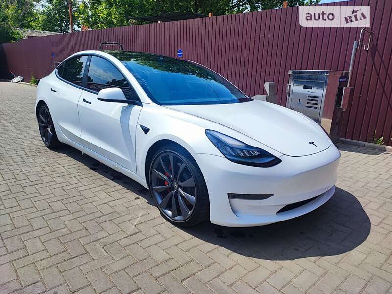 Седан Tesla Model 3 2019 в Миколаєві