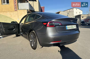 Седан Tesla Model 3 2019 в Києві