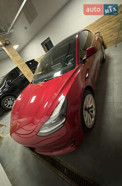 Седан Tesla Model 3 2021 в Харькове
