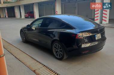 Седан Tesla Model 3 2022 в Одессе