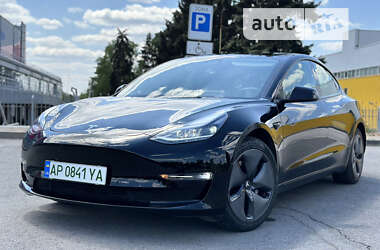 Седан Tesla Model 3 2022 в Запорожье