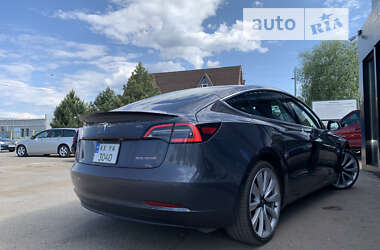 Седан Tesla Model 3 2020 в Харькове