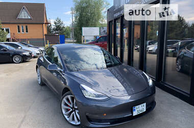 Седан Tesla Model 3 2020 в Харькове