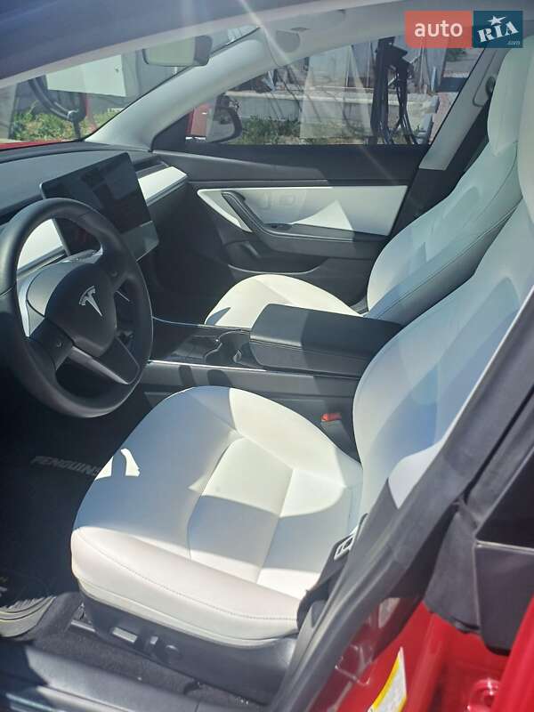 Седан Tesla Model 3 2019 в Ивано-Франковске фото 13 Седан Tesla Model 3 2019 в Ивано-Франковске