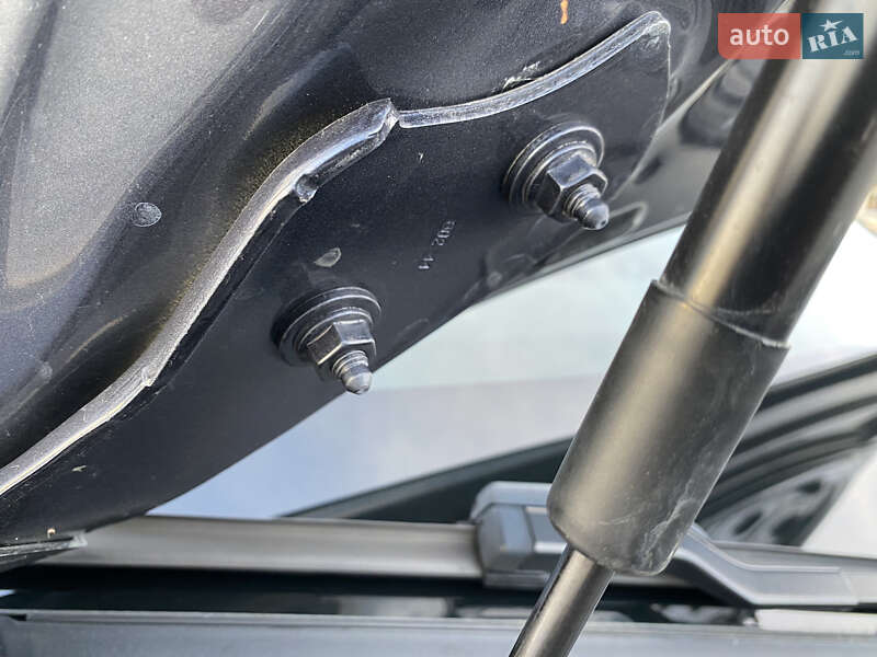 Седан Tesla Model 3 2020 в Луцке
