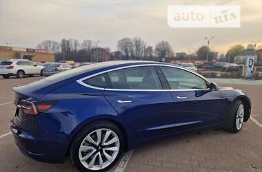 Седан Tesla Model 3 2019 в Вінниці