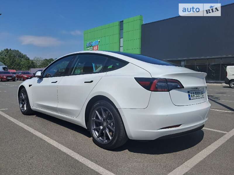 Седан Tesla Model 3 2022 в Києві фото 8 Седан Tesla Model 3 2022 в Києві