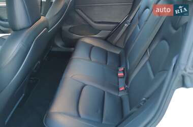 Седан Tesla Model 3 2022 в Києві