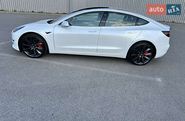 Седан Tesla Model 3 2019 в Харькове