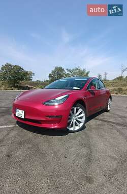 Седан Tesla Model 3 2018 в Днепре