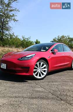 Седан Tesla Model 3 2018 в Днепре