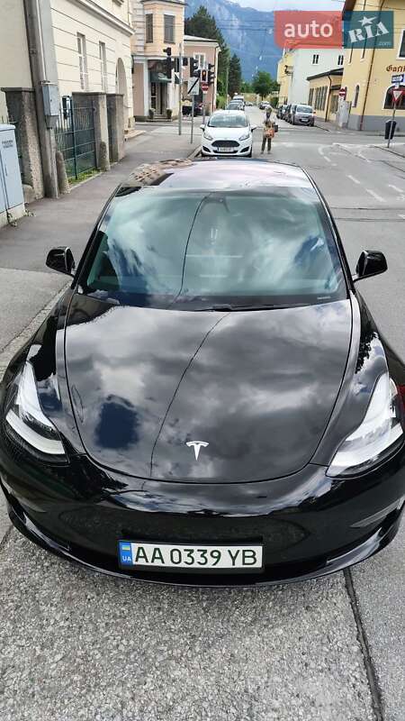 Седан Tesla Model 3 2018 в Днепре