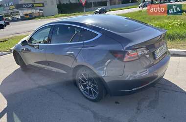 Седан Tesla Model 3 2020 в Полтаве