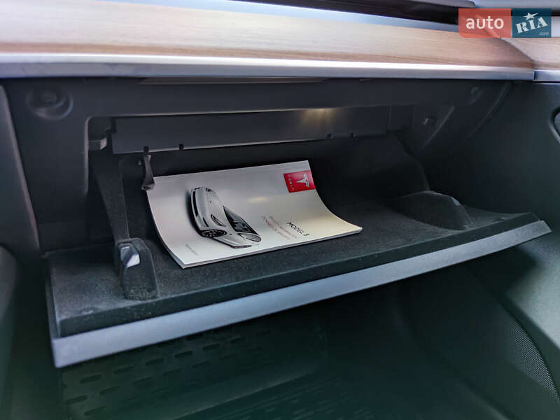 Седан Tesla Model 3 2021 в Киеве фото 33 Седан Tesla Model 3 2021 в Киеве
