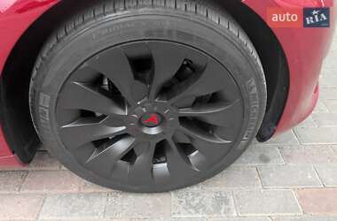 Седан Tesla Model 3 2019 в 