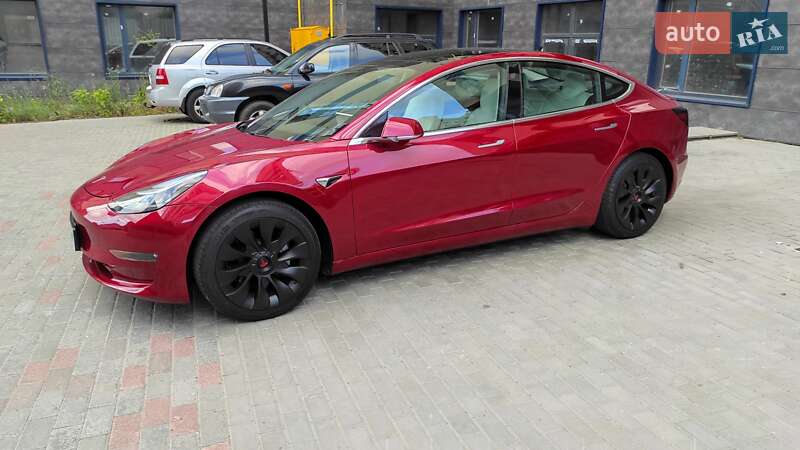 Седан Tesla Model 3 2019 в Харькове