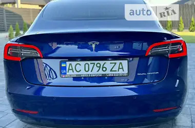 Tesla Model 3 2018